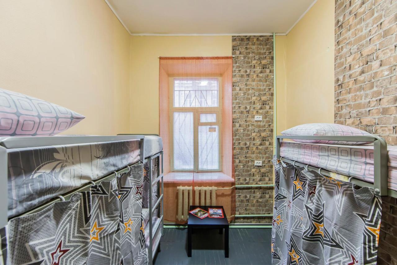 Hostel Vokzalnaya เคียฟ ภายนอก รูปภาพ